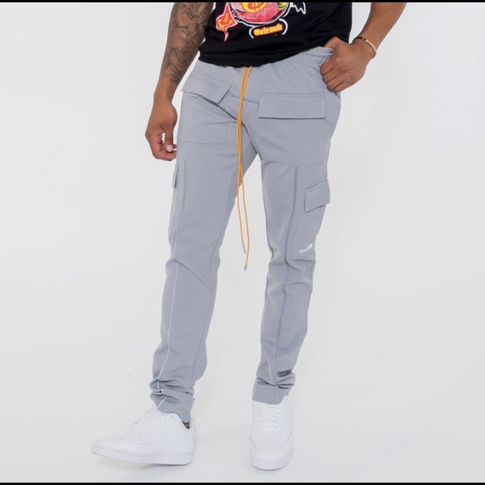 I have some grey EPTM pants they are reflective. Brand new never worn! Size XXL. - Picture 6 of 6